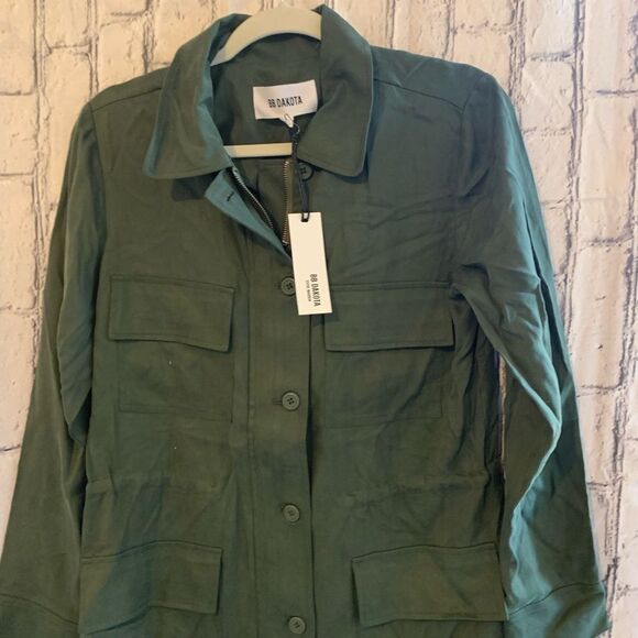 BB Dakota Long Sleeves Olive Green Jacket NWT - Picture 3 of 9